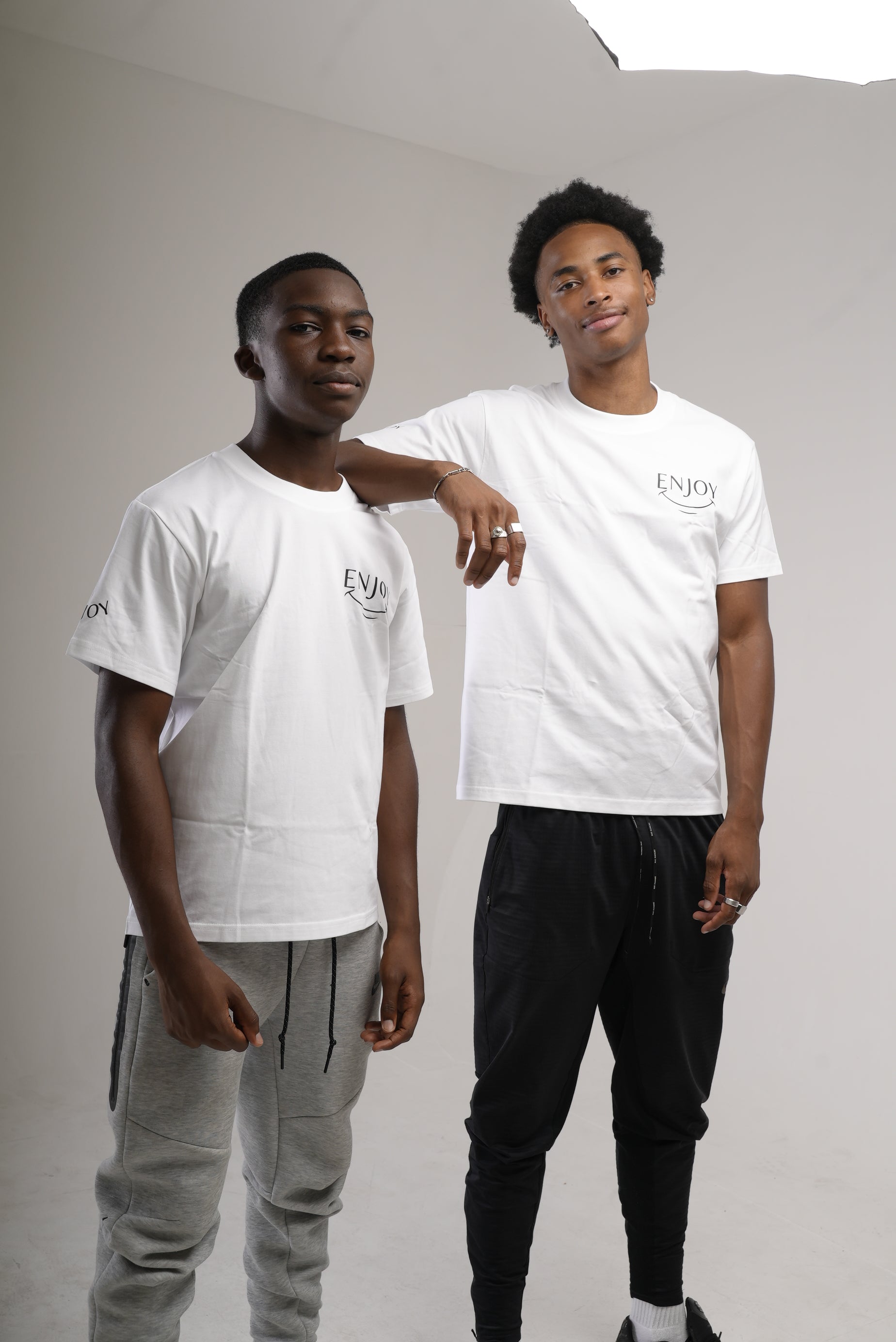 t shirt enjoy blanc